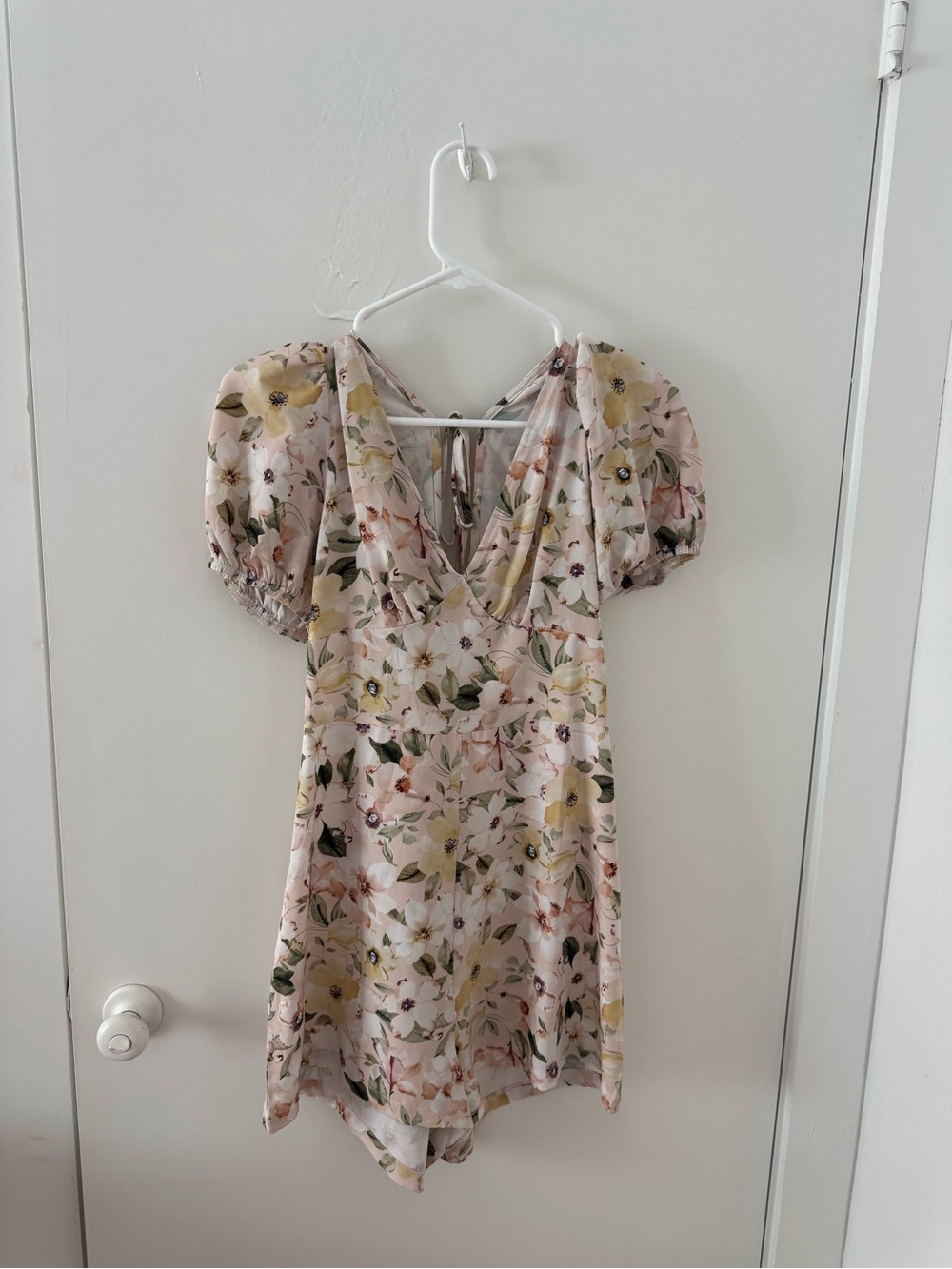Pastel Floral Puff Sleeve A-line romper